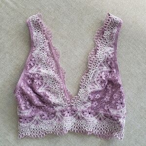 EUC Victoria's Secret Lavender Purple & White Lace Bralette XS